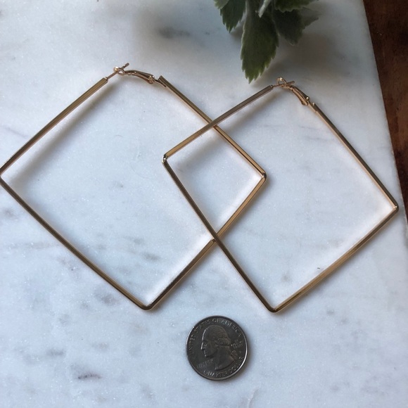 Oversized Geometric Square Hoops - Picture 3 of 5